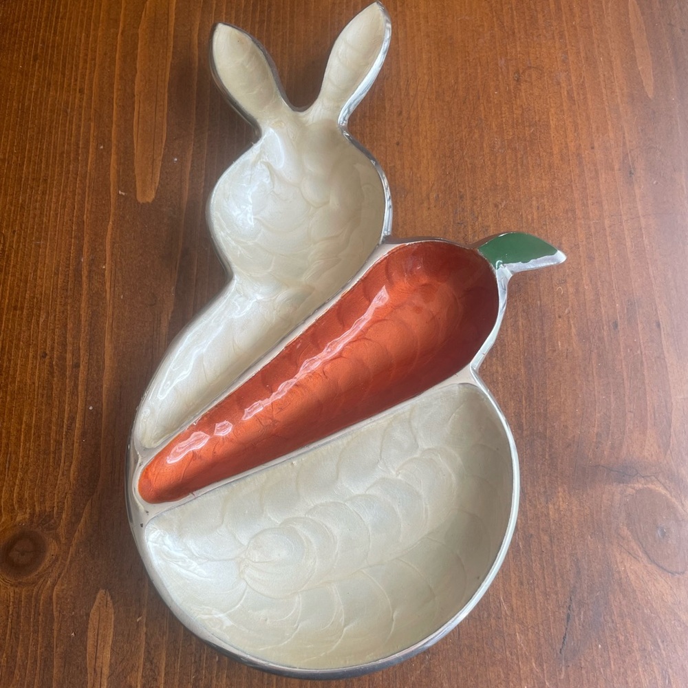 Easter Server